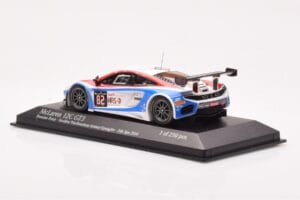 McLaren 12C GT3 #82 Russian Team A. Vasiliev / D. Vasiliauskas / M. Asmer / B. Spengler Spa 24 Hours 2014 Minichamps 1:43 437 – Bild 3 von 4