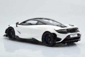 McLaren 765LT Weiss GT Spirit 1:18 GT861 Resin – Bild 5 von 6