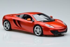 McLaren MP4-12C Mit Stig Top Gear Figur Minichamps 1:18 519101330 Metall – Bild 5 von 7