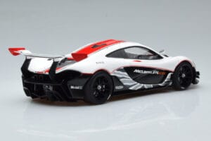McLaren P1 GTR Hochglanz Weiß Mit Roten Streifen AUTOart 1:18 81541 Komposit – Bild 3 von 7