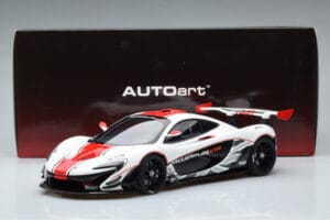 McLaren P1 GTR Hochglanz Weiß Mit Roten Streifen AUTOart 1:18 81541 Komposit – Bild 7 von 7