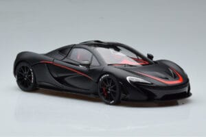 McLaren P1 Matt Schwarz AUTOart 1:18 76027 Metall – Bild 5 von 9