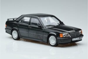 Mercedes 190 E 2.3-16 Cosworth W201 Norev 1:18 183830 Metall – Bild 5 von 7