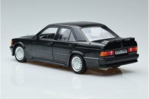 Mercedes 190 E 2.3-16 Cosworth W201 Norev 1:18 183830 Metall – Bild 6 von 7