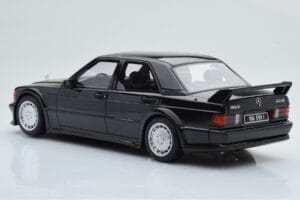 Mercedes 190E W201 2.5-16 Evo I Schwarz Otto 1:18 OT151 Resin – Bild 5 von 6