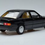 Mercedes 190 E W201 Limitierte Auflage Norev 1:18 183823 Metall - image 3 of 10