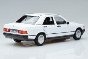 Mercedes 190 E W201 Weiss Norev 1:18 183820 Metall – Bild 3 von 7