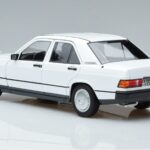 Mercedes 190 E W201 Weiss Norev 1:18 183820 Metall - image 6 of 7