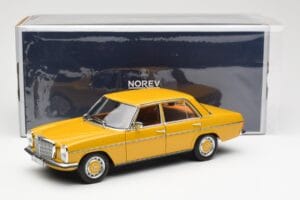 Mercedes 200/8 W115 Sahara Gelb Norev 1:18 183771 Metall – Bild 8 von 8