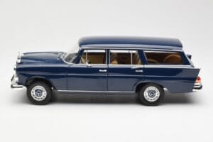 Mercedes 200 Universal W115 Blau Norev 1:18 183599 Metall – Bild 4 von 8