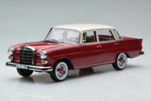 Mercedes 200 W110 Rot Norev 1:18
