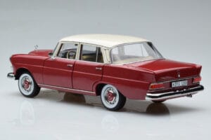 Mercedes 200 W110 Rot Norev 1:18 183706 Metall – Bild 7 von 7