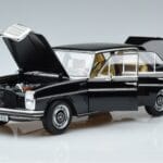 Mercedes 200 W115 Limitierte Auflage Norev 1:18 183775 Metall - image 2 of 8