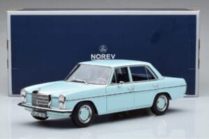 Mercedes 200 W115 Norev 1:18 183777 Metall – Bild 7 von 7