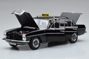 Mercedes 200 W115 Taxi Norev 1:18 183776 Metall – Bild 2 von 7