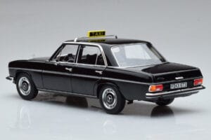 Mercedes 200 W115 Taxi Norev 1:18 183776 Metall – Bild 6 von 7