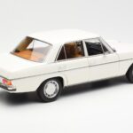 Mercedes 200 W115 Weiss Norev 1:18 - image 3 of 8