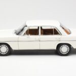 Mercedes 200 W115 Weiss Norev 1:18 - image 4 of 8