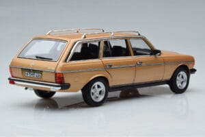 Mercedes 200T S123 AMG Package Beige Norev 1:18 183739 Metall – Bild 3 von 9