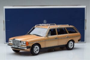 Mercedes 200T S123 AMG Package Beige Norev 1:18 183739 Metall – Bild 9 von 9