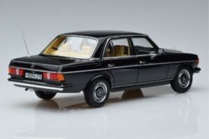 Mercedes 230E W123 Limitierte Auflage Norev 1:18 183711 Metall – Bild 3 von 8