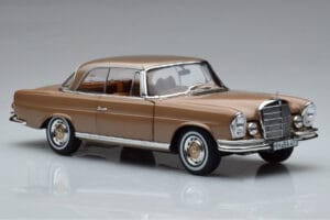 Mercedes 250 SE Coupe W111 Gold Metallic Norev 1:18 183759 Metall – Bild 5 von 7