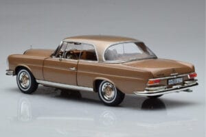 Mercedes 250 SE Coupe W111 Gold Metallic Norev 1:18 183759 Metall – Bild 6 von 7