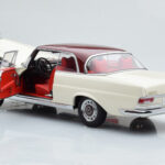 Mercedes 280 SE W108 Weiss AUTOart 1:18 - image 3 of 8
