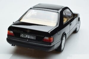 Mercedes 300 CE-24 C124 Coupe AMG Wheels Limitierte Auflage Norev 1:18 183881 Metall – Bild 10 von 11
