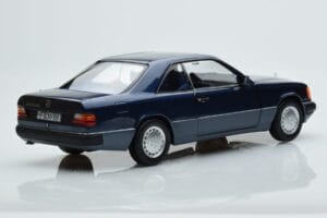 Mercedes 300 CE-24 C124 Coupe Nautical Blau Limitierte Auflage Norev 1:18 183882 Metall – Bild 3 von 7