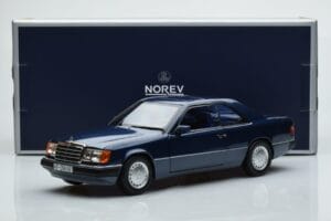 Mercedes 300 CE-24 C124 Coupe Nautical Blau Limitierte Auflage Norev 1:18 183882 Metall – Bild 7 von 7