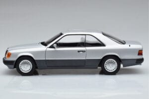 Mercedes 300 CE-24 C124 Coupe Silber Norev 1:18 183880 Metall – Bild 4 von 7