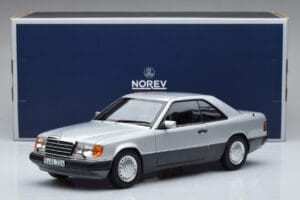 Mercedes 300 CE-24 C124 Coupe Silber Norev 1:18 183880 Metall – Bild 7 von 7