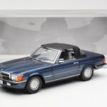 Mercedes 300 SL R107 Nautikblau Norev 1:18 - image 8 of 8