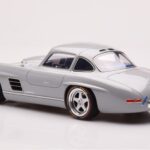 Mercedes 300 SL W198 Gullwing By S-Klub Grau GT Spirit 1:18 - image 5 of 6