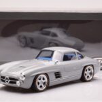 Mercedes 300 SL W198 Gullwing By S-Klub Grau GT Spirit 1:18 - image 6 of 6