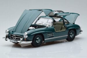 Mercedes 300 SL W198 Gullwing Grün Norev 1:18 183851 Metall – Bild 2 von 7