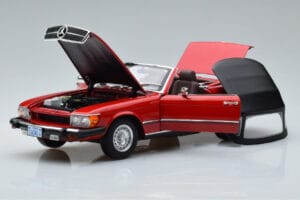 Mercedes 450 SL R107 US-Version Rot Norev 1:18 183729 Metall – Bild 2 von 8