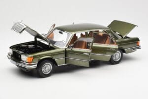 Mercedes 450SEL 6.9 W116 Grün Metallic Norev 1:18 183455 Metall – Bild 2 von 8