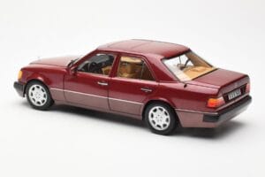 Mercedes 500E W124 Rot Metallic Händler Edition Norev 1:18 B66040699 Metall – Bild 7 von 8