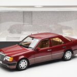 Mercedes 500E W124 Rot Metallic Händler Edition Norev 1:18 - image 8 of 8