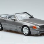 Mercedes 500 SL R129 Grau Metallic Norev 1:18 183715 Metall - image 5 of 7