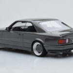 Mercedes 560 SEC C126 AMG Wide Body Grau Otto 1:18 - image 5 of 6