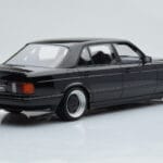 Mercedes 560 SEL AMG W126 Obsidian Schwarz Otto 1:18 - image 2 of 6
