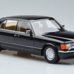 Mercedes 560 SEL W126 Schwarz Norev 1:18 - image 5 of 7