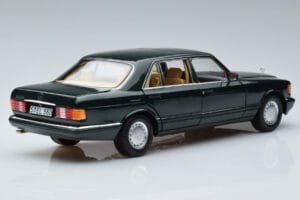 Mercedes 560 SEL W126 Dunkelgrün Metallic Norev 1:18 B66040682 Metall – Bild 3 von 7