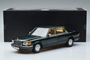 Mercedes 560 SEL W126 Dunkelgrün Metallic Norev 1:18 B66040682 Metall – Bild 7 von 7