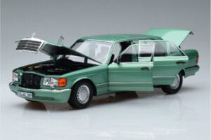 Mercedes 560 SEL W126 Hellgrün Norev 1:18 183469 Metall – Bild 2 von 7