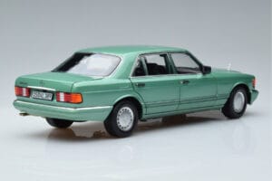 Mercedes 560 SEL W126 Hellgrün Norev 1:18 183469 Metall – Bild 3 von 7
