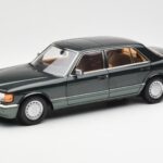 Mercedes 560 SEL W126 Night Grün Metallic Dealer Edition Norev 1:18